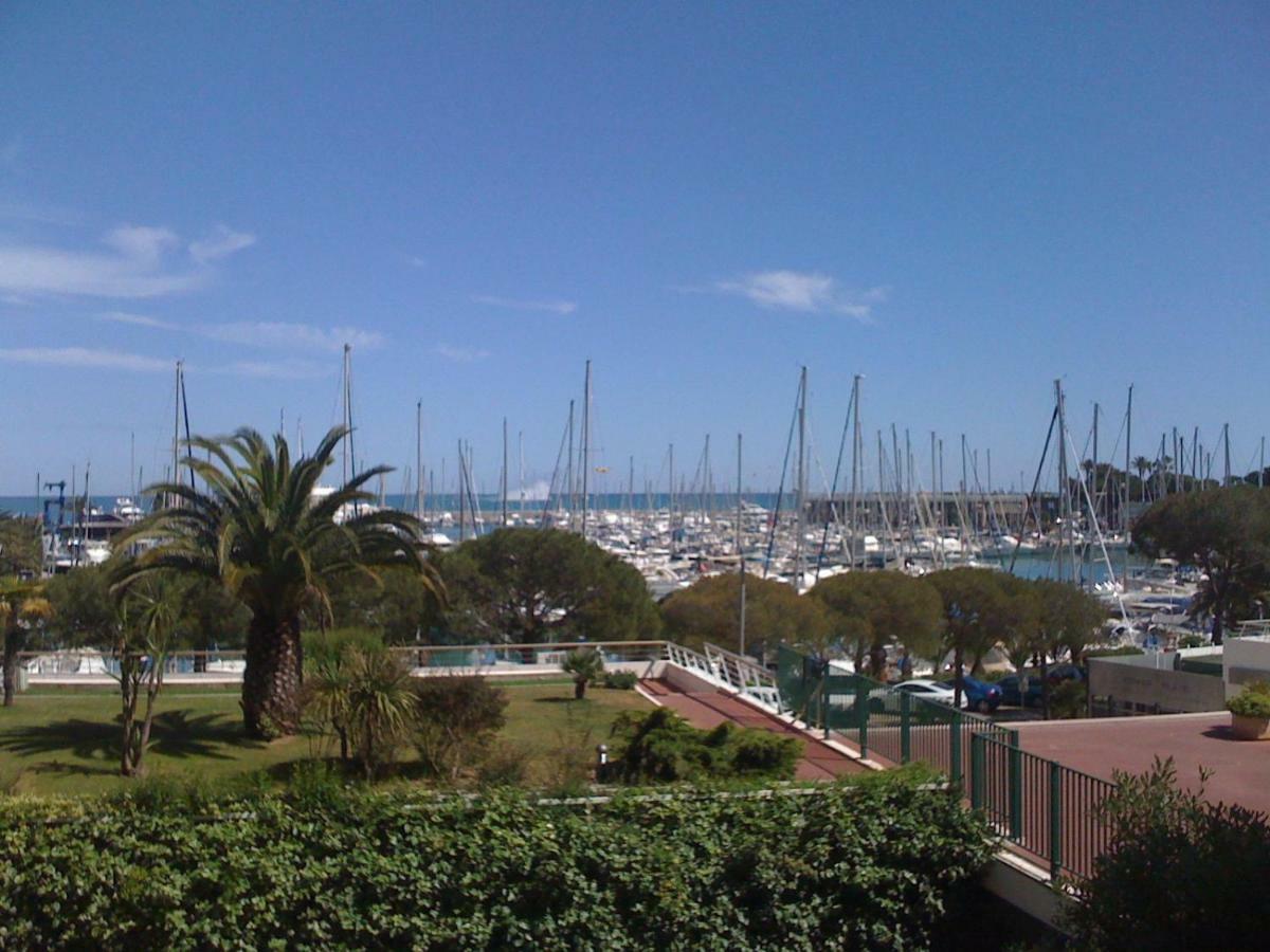 Appartement Ducal, Marina Baie des Anges à Villeneuve-Loubet Extérieur photo