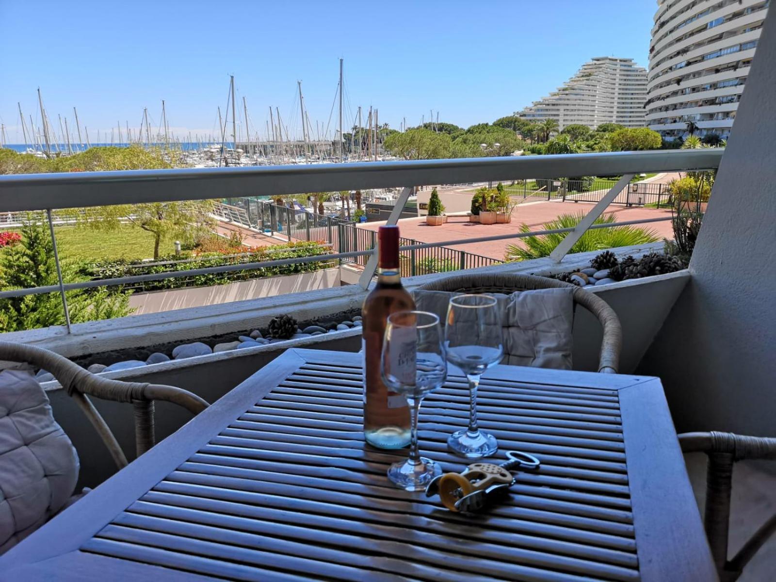Appartement Ducal, Marina Baie des Anges à Villeneuve-Loubet Extérieur photo
